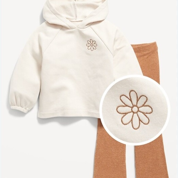 Old Navy Cream Fleece Hoodie size 2T - Picture 1 of 8